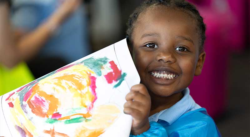 St Canice’s Katoomba student presenting artwork