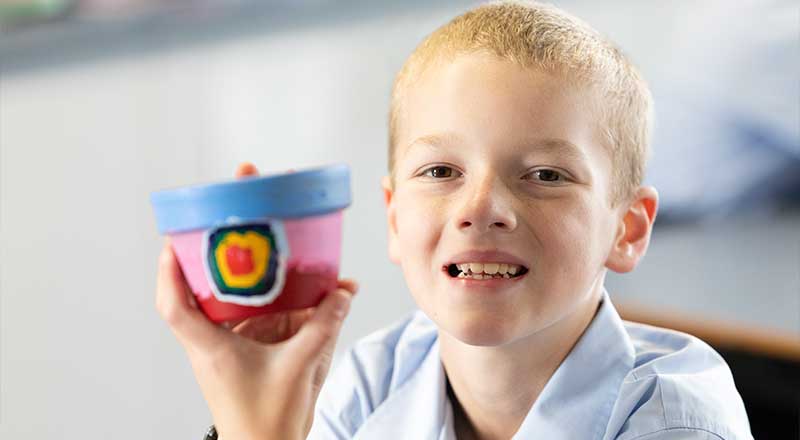 St Canice’s Katoomba students painting and pottery