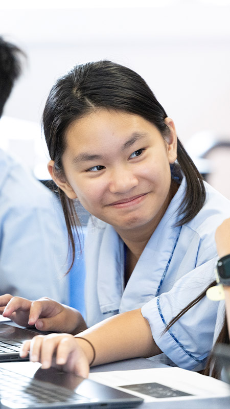 St Canice’s Katoomba students in class using laptops