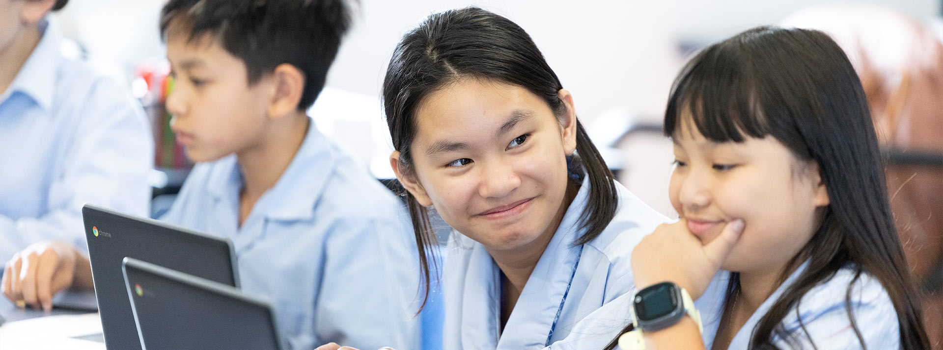 St Canice’s Katoomba students in class using laptops