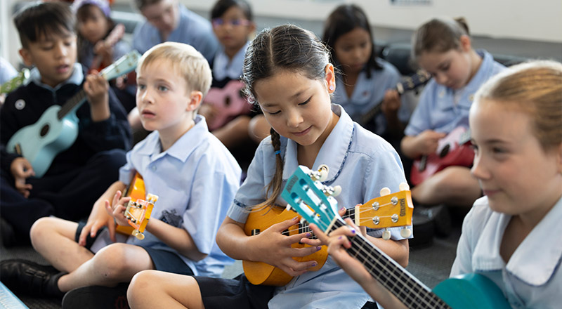 St Canice’s Katoomba students Ukulele Club