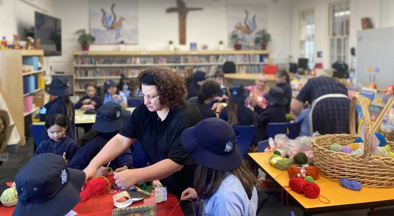 St Canice’s Katoomba knitting club