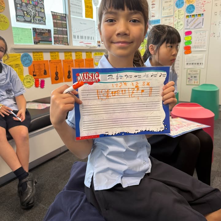 426379072836953_1438608358280681-1